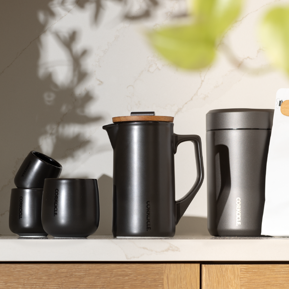 ceramic-french-press-b8 FP_Lifestyle2.png