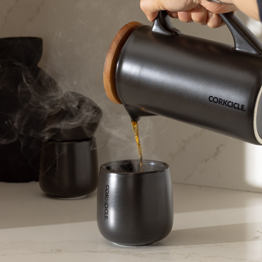 cafe-cups-m2 60e7af654ef9--cafe-cup-lifestyle1.jpg