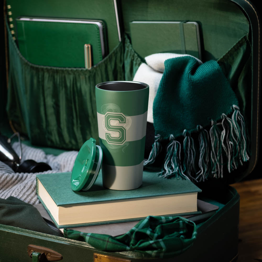 harry-potter-tumbler-s1 84ce9e4c9c5c--HarryPotter-Slytherin-4.jpg