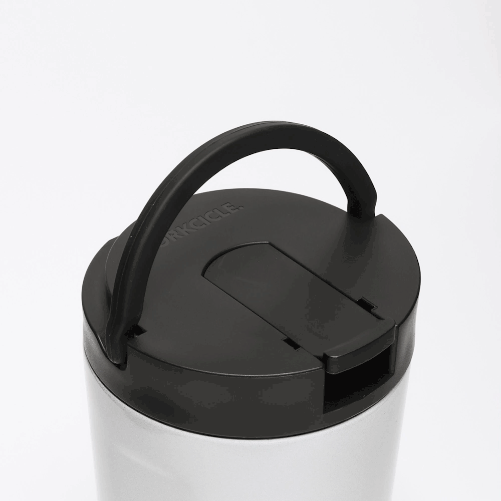 disney-kids-cup-n3 Kids_Cup_28_0906b7b6-4acf-4cb6-8c0d-d15f57c40b85.gif