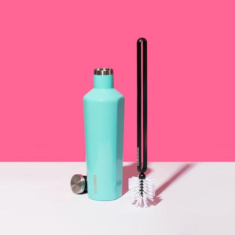 bottle-brush-c0 accessories_bottlebrush_lifestyle.jpg